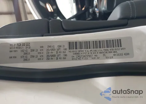 2019 Jeep Grand Cherokee Overland 4X4 z USA, uszkodzony, nr VIN 1C4RJFCG0KC579217